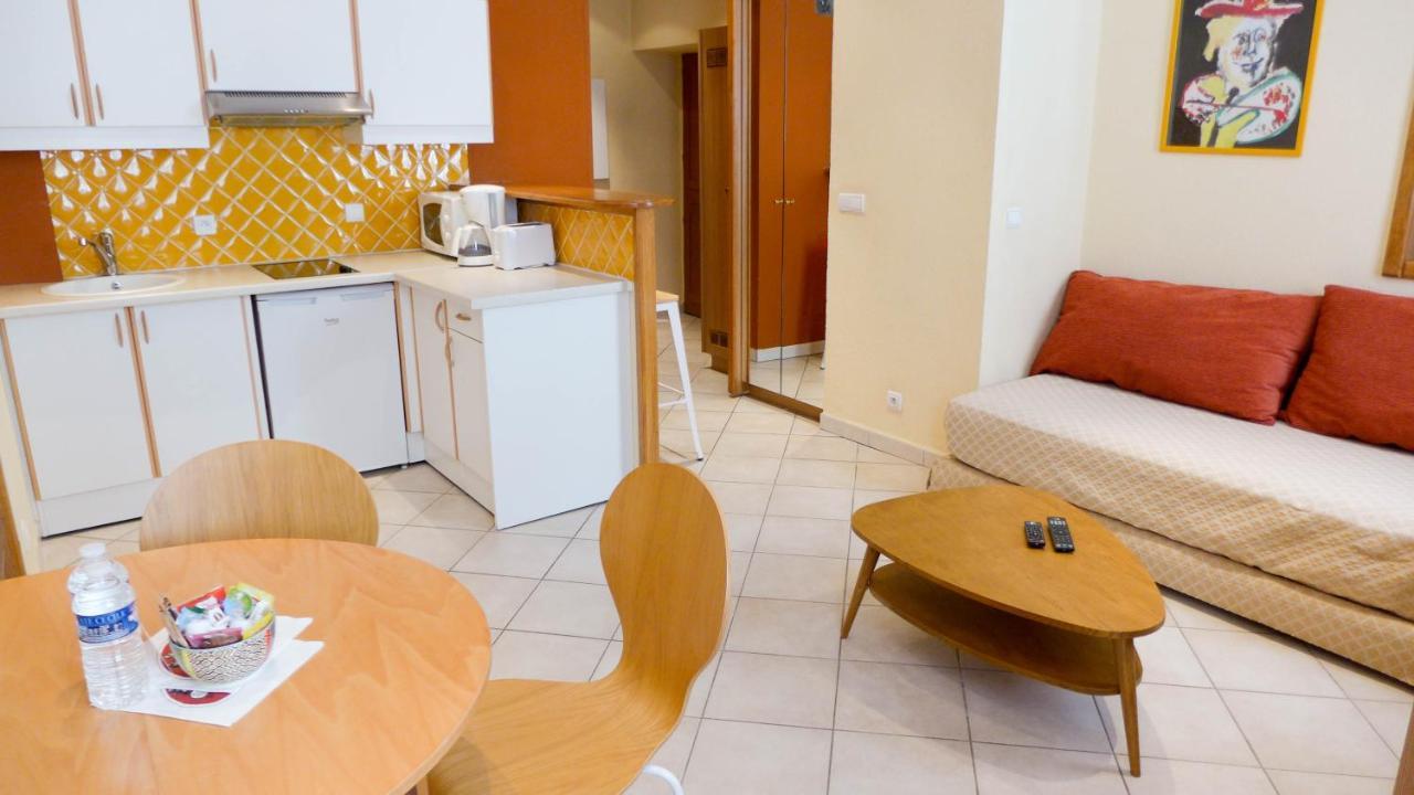 Residence Yolande Кан Екстериор снимка